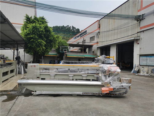 巖板設(shè)備助力陶瓷加工廠轉(zhuǎn)型升級做巖板家居產(chǎn)品 搶占巖板4萬億市場